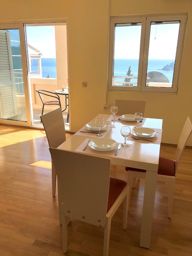 Petrovac Holiday Apartments 2 Ngoại thất bức ảnh